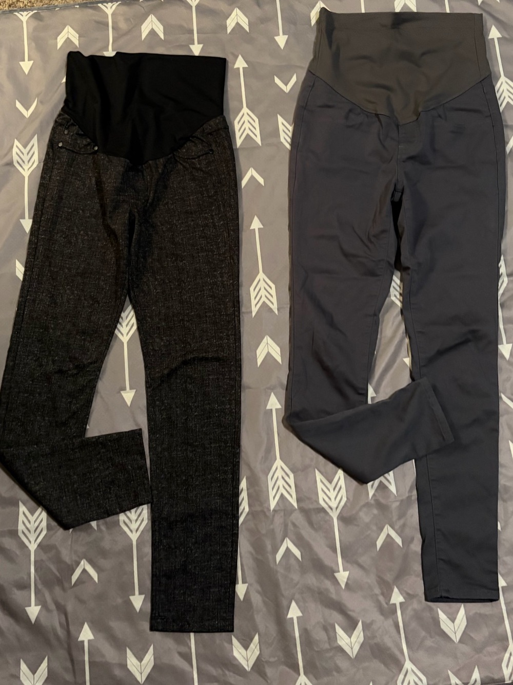 Liverpool Maternity pants black/ gray and gray and no brand pants in small